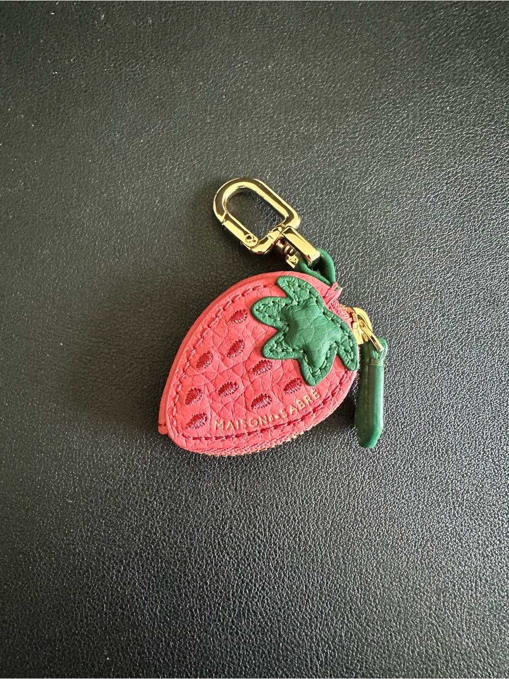 The SABRÉMOJI™ Fruit Charm